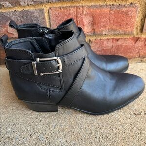 Black Style & Co. Ankle boots